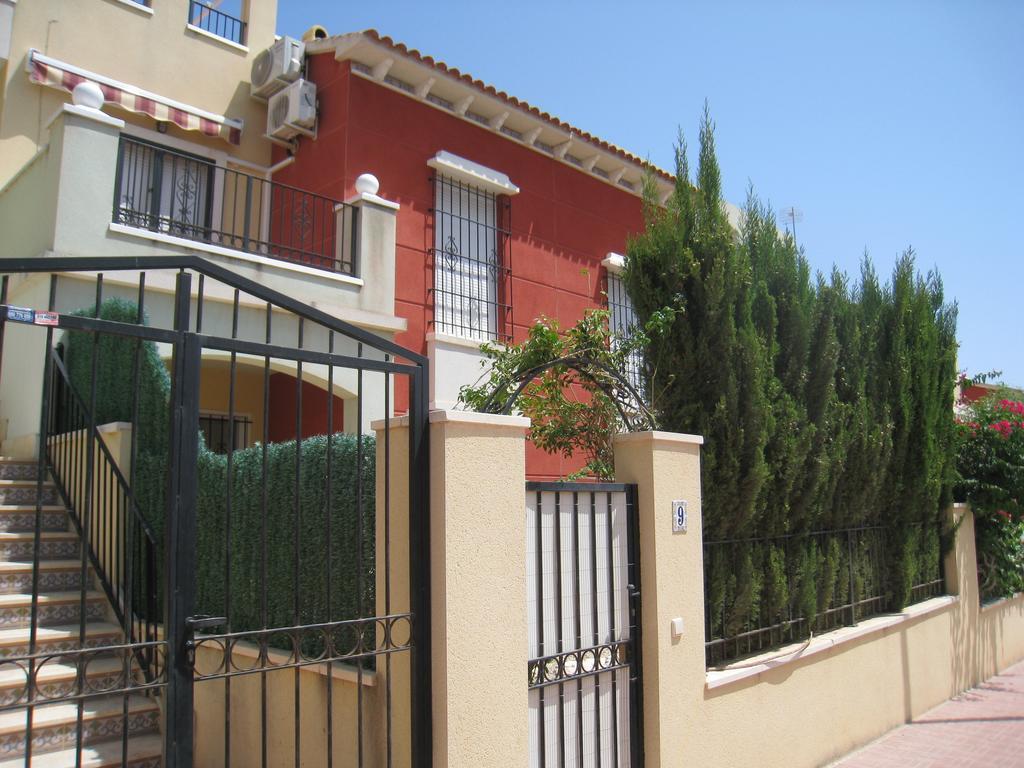 Bungalow Altos De La Bahia Torrevieja Bilik gambar
