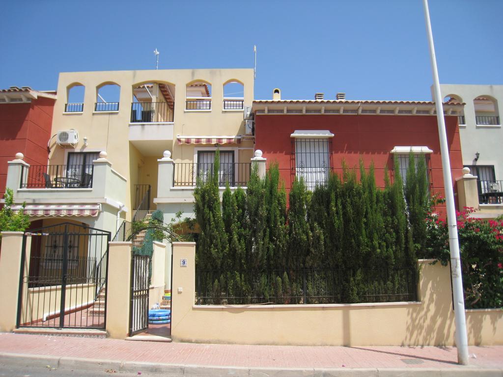 Bungalow Altos De La Bahia Torrevieja Bilik gambar